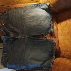 Levi 559 Shorts